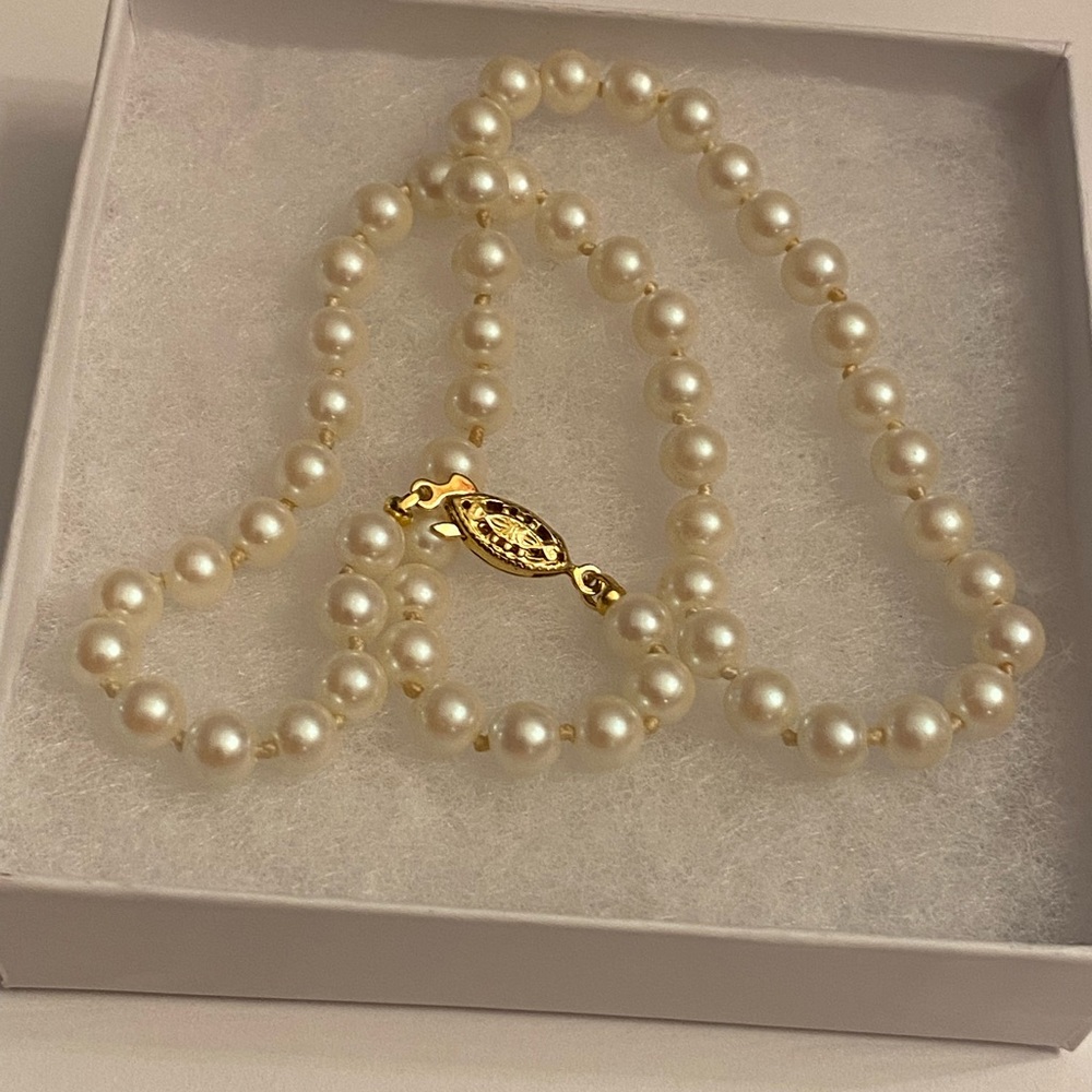 Vintage PAT Fashion Pearl Strand Necklace